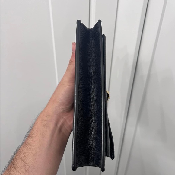 AUTHENTIC LOUIS VUITTON The Vee Vavin Wallet on Monogram Imprint Chain - Picture 6 of 6